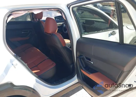 2025 Mazda Cx-50 2.5 Turbo Premium Package z USA, uszkodzony, nr VIN 7MMVABDY8SN335608